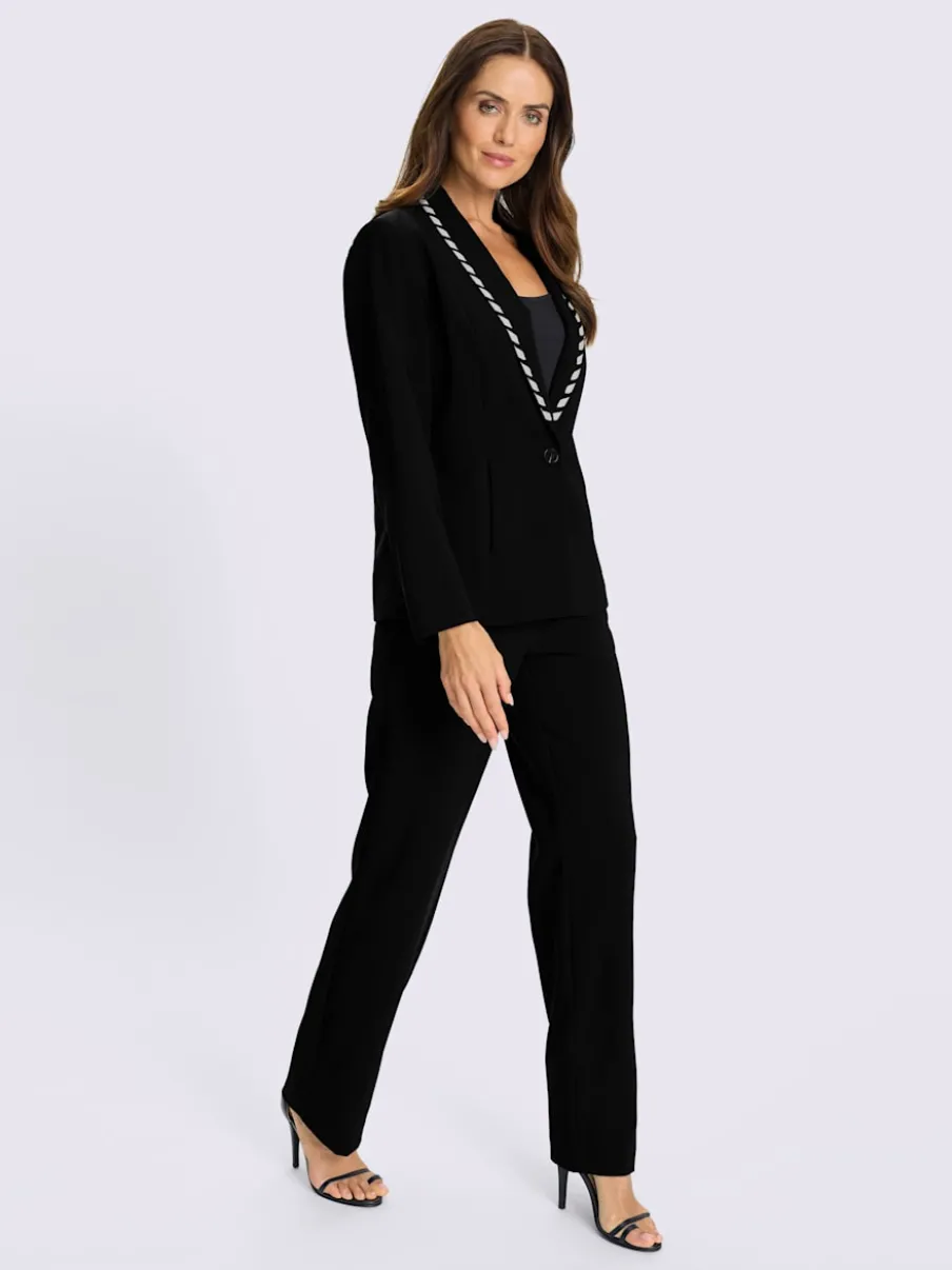 Tailleur pantalon avec blazer à col revers et poches