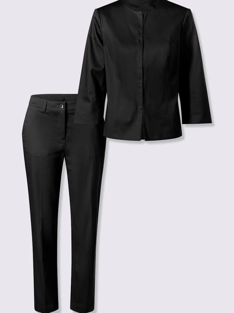 Tailleur-pantalon à blazer rond et manches 3/4 avec poches
