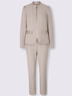 Tailleur pantalon jogging avec blazer et détails satinés