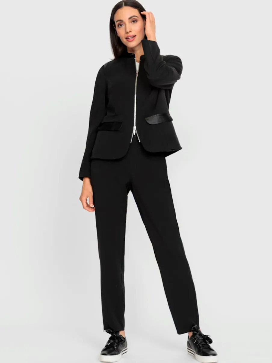 Tailleur pantalon jogging avec blazer et détails satinés