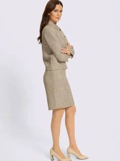 Tailleur superbe fil brillant