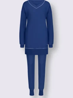 Tenue détente avec haut à col V et leggings ajustés