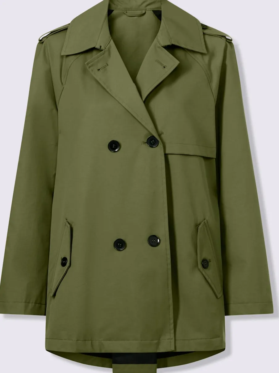 Trench-coat long avec col à revers et poches.