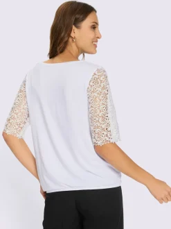 T-shirt avec manches en dentelle et finition décontractée