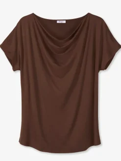 T-shirt à col bénitier col bénitier flatteur