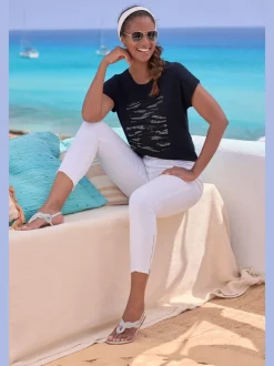 T-shirt à col rond avec motif en strass et ourlet arrondi