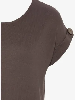 T-shirt décontracté à manches courtes avec bouton décoratif