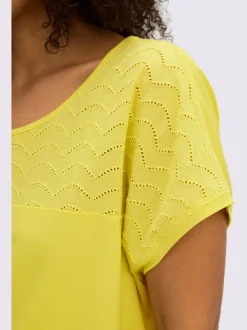 T-shirt dentelle ajourée