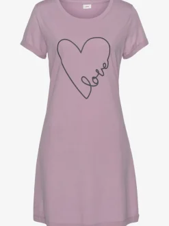 T-shirt de nuit confortable avec manches courtes et motif cœur