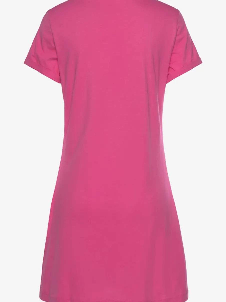 T-shirt de nuit confortable avec manches courtes et motif cœur