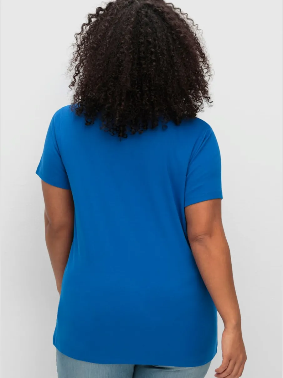 T-shirt encolure en v affinante