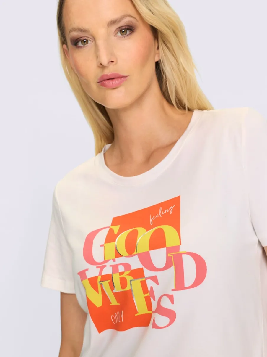 T-shirt à encolure ronde avec inscription et motif rayé