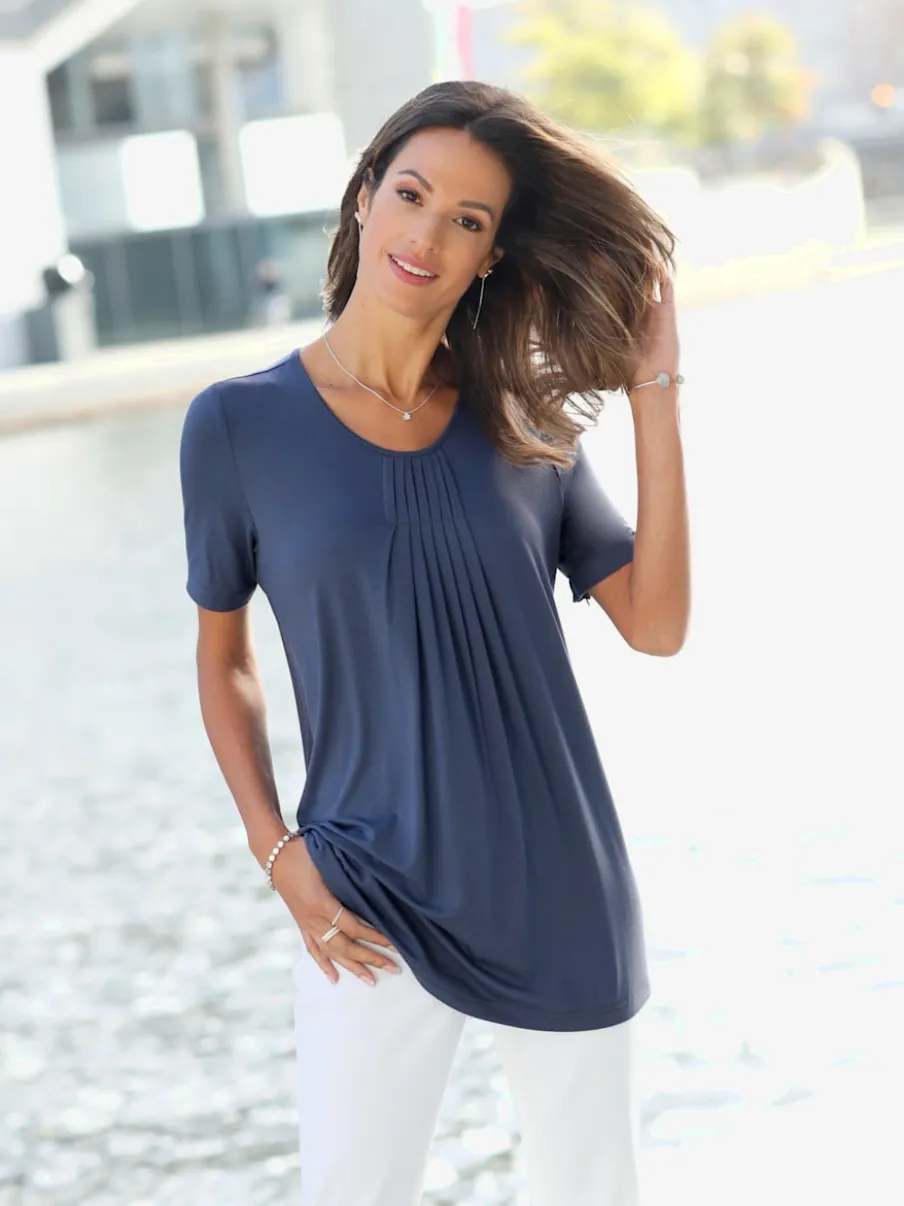 T-shirt à encolure ronde avec plis et coupe flatteuse