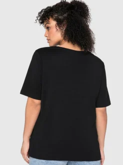 T-shirt encolure ronde dégagée