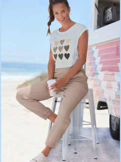 T-shirt encolure ronde imprimé motifs cœur en pur coton