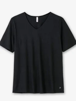 T-shirt encolure v tendance