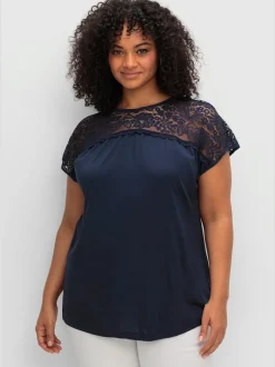 T-shirt en dentelle empiècement dentelle tendance
