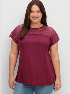 T-shirt en dentelle empiècement dentelle tendance