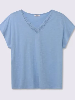 T-shirt en v bordure en dentelle au col v.