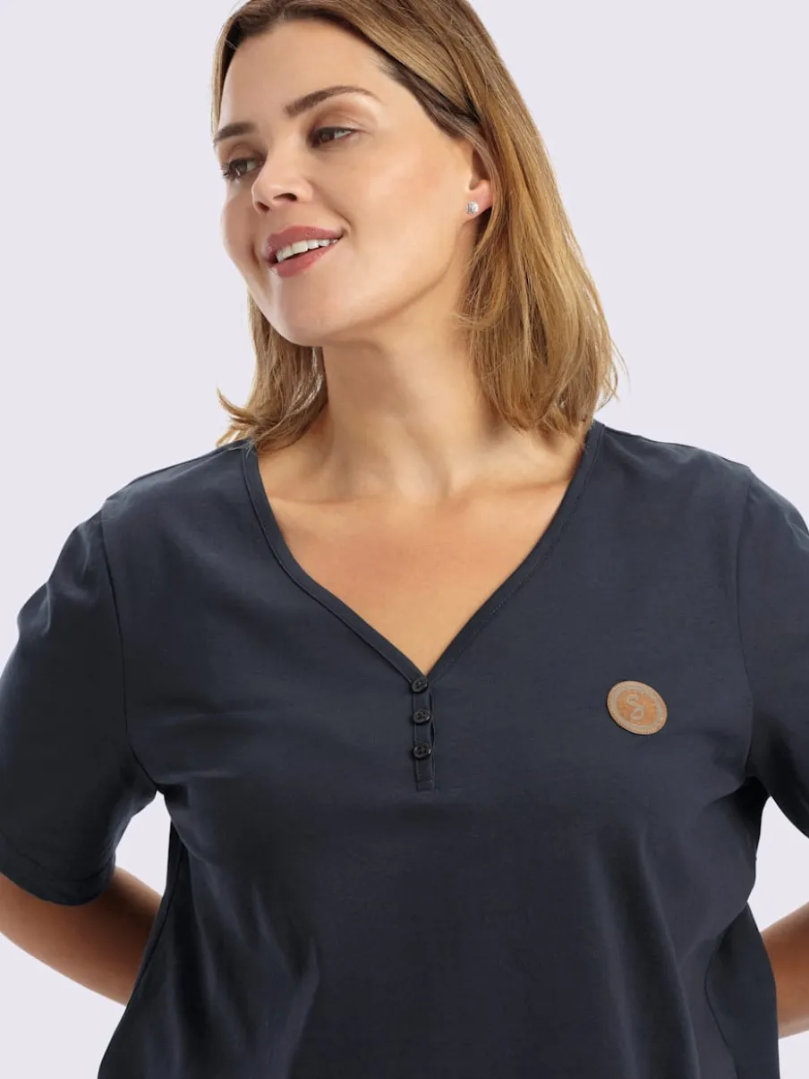 T-shirt en v encolure en v à boutons