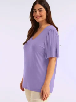 T-shirt en v manches chauve-souris affinantes
