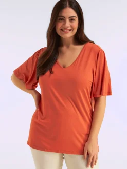 T-shirt en v manches chauve-souris affinantes