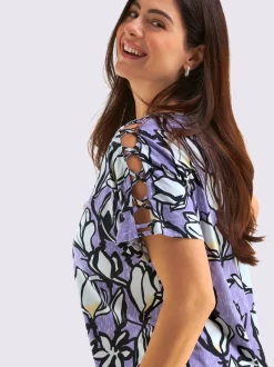 T-shirt en v manches fendues chic