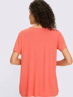 T-shirt fluide en viscose douce à col rond et manches courtes