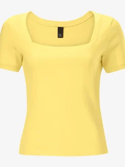 T-shirt à grande encolure carrée avec manches courtes et coupe ajustée