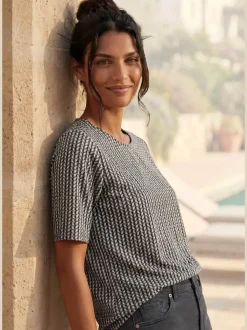 T-shirt lascana avec imprimé tendance