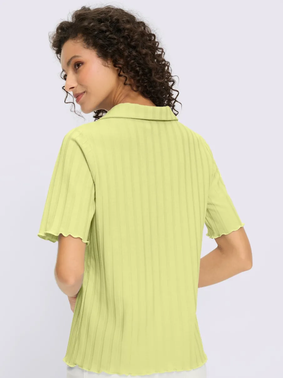 T-shirt léger à col V avec rayures et manches courtes