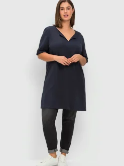 T-shirt long encolure ronde fendue