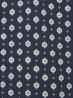 T-shirt à manches 3/4 avec col en V et boutons brillants