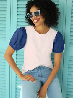 T-shirt à manches bouffantes avec broderie et encolure ronde