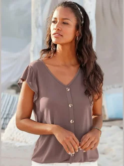 T-shirt à manches chauve-souris et patte de boutonnage décorative