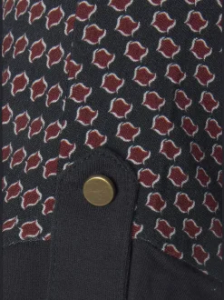 T-shirt à manches courtes avec bordure unie et bouton doré