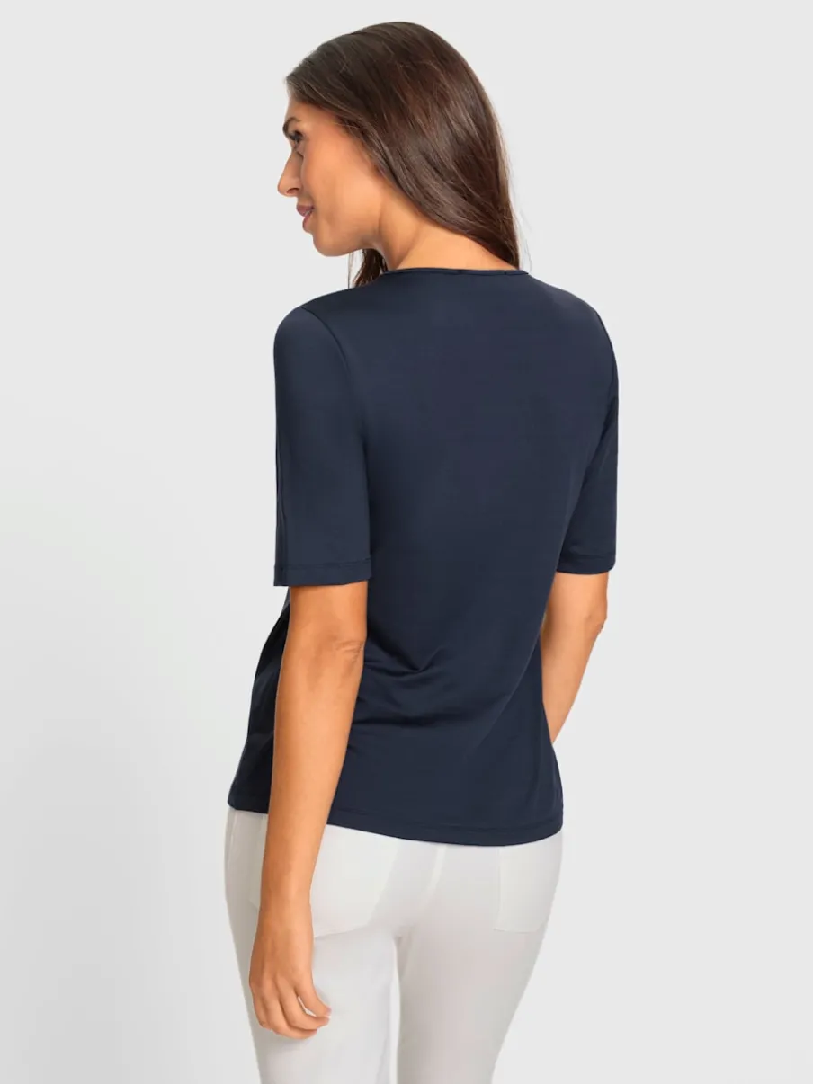 T-shirt à manches courtes avec encolure raffinée découpée