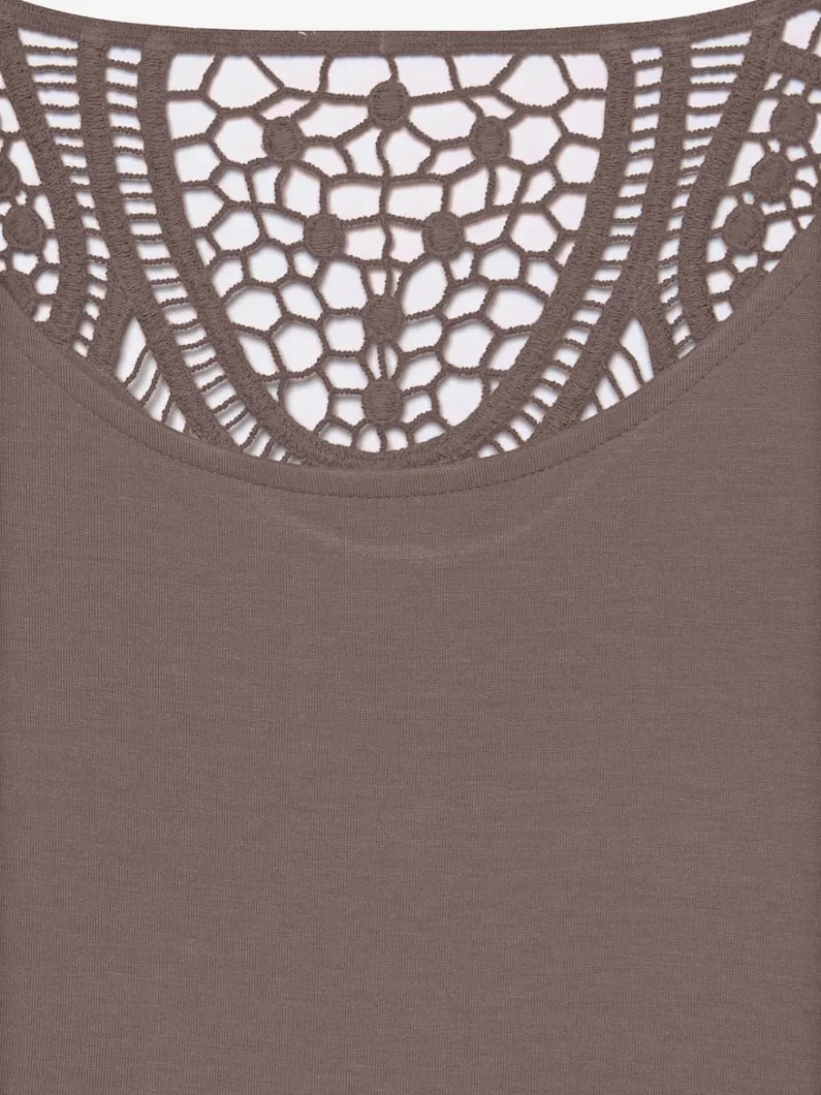 T-shirt à manches courtes avec empiècement crochet doux au dos