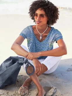 T-shirt à manches courtes avec motif patchwork détaillé