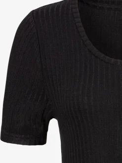T-shirt à manches courtes avec patte de boutonnage et boutons imitation corne