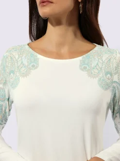 T-shirt à manches longues avec col en U et imprimé paisley