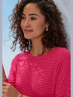 T-shirt à manches longues en tricot structuré avec encolure ronde et élastique à la taille
