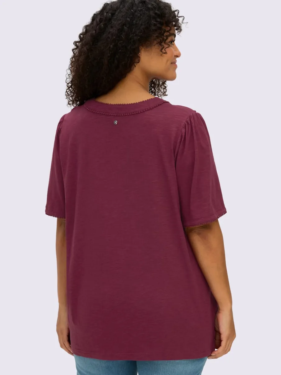 T-shirt à manches mi-longues bordure ajourée qui attire le regard