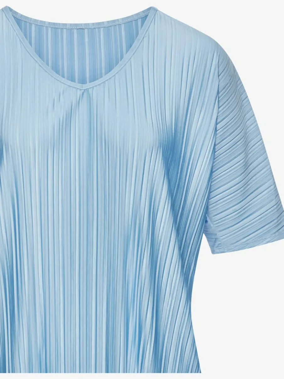 T-shirt plissé en tissu brillant avec col V et manches chauve-souris