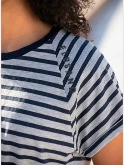 T-shirt à rayures avec encolure ronde et manches courtes