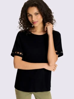 T-shirts avec dentelle crochetée sur manches courtes