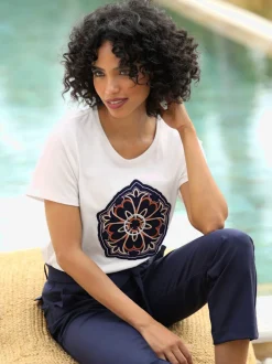 T-shirts avec motif floral brodé encolure ronde manches courtes