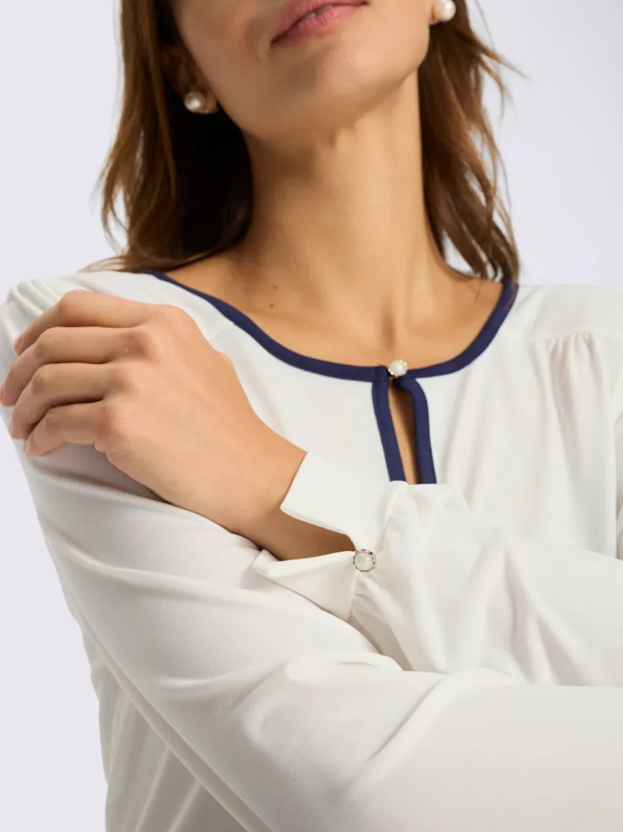 T-shirts à col rond avec détails et manches longues