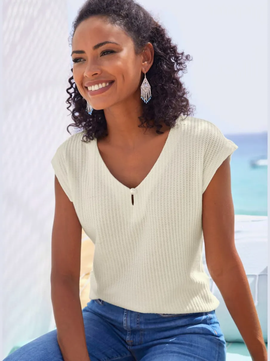 T-shirts à manches courtes avec encolure en V décorative