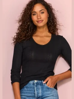 T-shirts à manches longues avec motif ajouré en dentelle